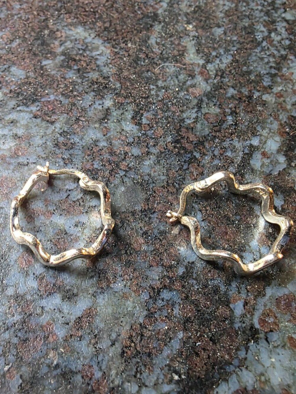 Macy's Sterling Silver 925 Zig Zag Crinkle Cut Hoop Earrings